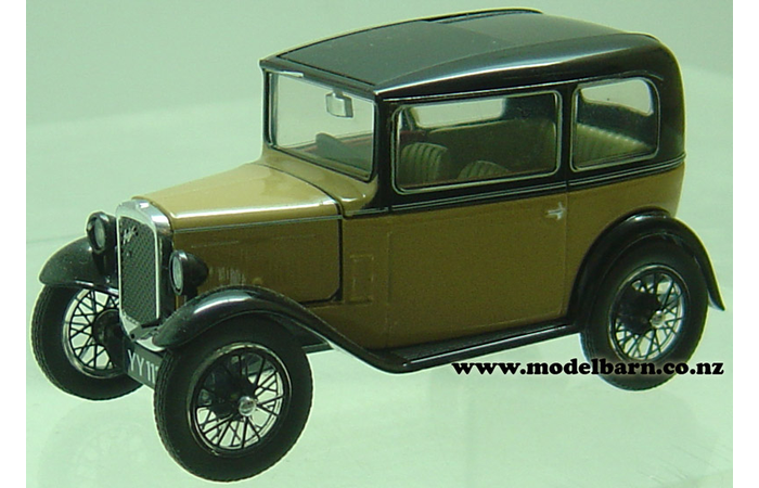 1/43 Austin Seven RN Sedan (fawn) (broken display case) Used