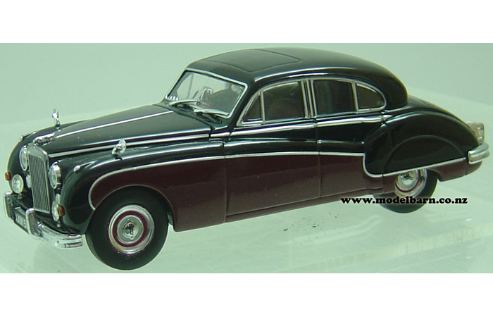 1/43 Jaguar Mk IX (Black & Imperial Maroon) Used