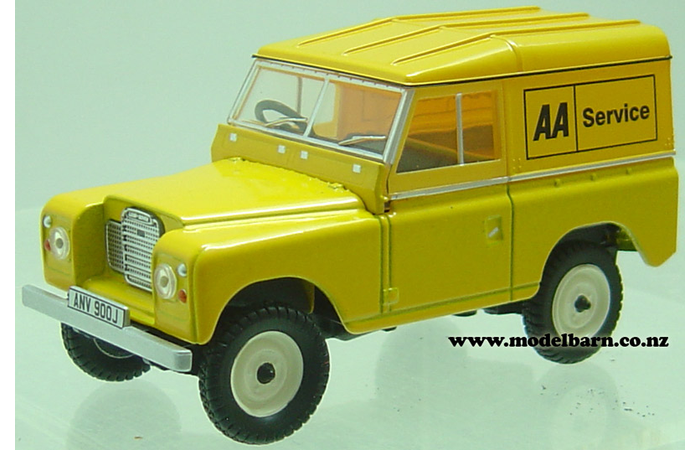 1/43 Land Rover Series III SWB "AA Service" Used