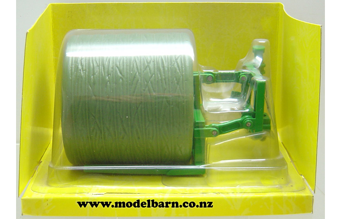 1/16 John Deere Rear Bale Forks with Round Hay Bale