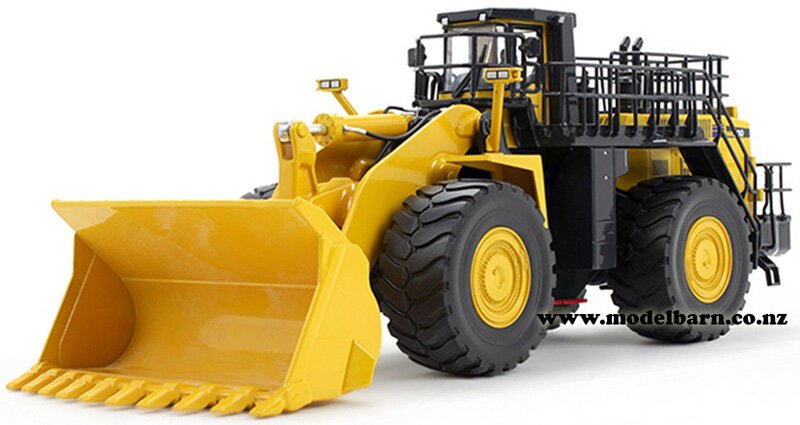 1/50 Komatsu WA900-3 Wheel Loader - New Arrivals-Construction