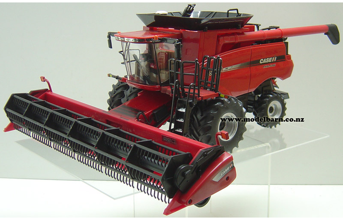 1/32 Case IH 9230 Axial-Flow Combine Harvester with Corn & Grain Heads (damaged box)