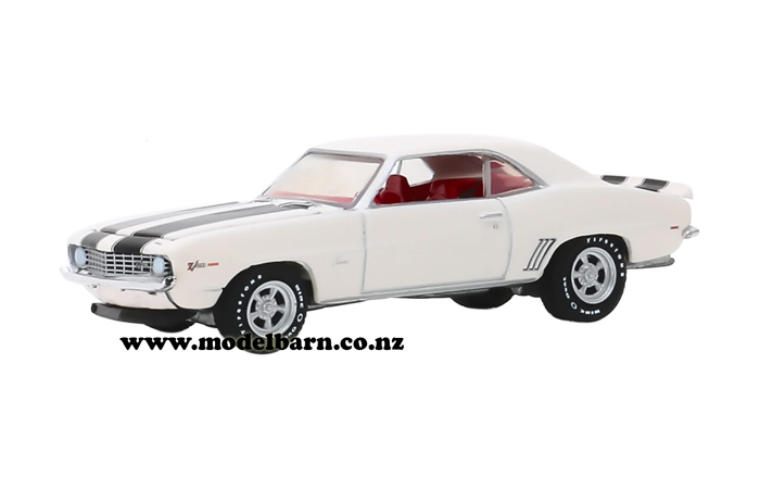 1/64 Chev Camaro Z28 (1969, white)