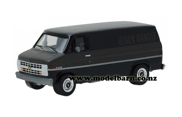 1/64 Chev G20 Van (1986, black)