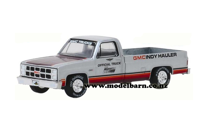 1/64 GMC 1500 Sierra Classic Pick-Up (1981, grey & red)