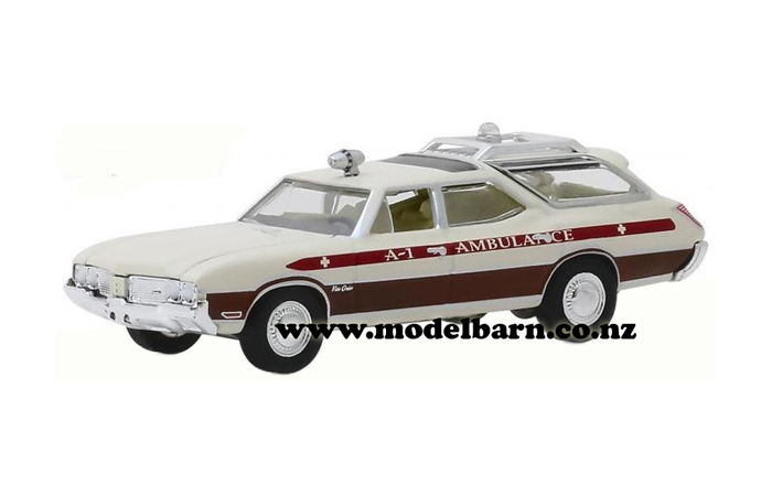 1/64 Oldsmobile Vista Cruiser Station Wagon Ambulance (1970)