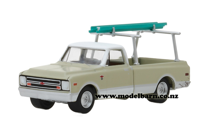1/64 Chev C10 Pick-Up with Ladder (1970, olive & white)