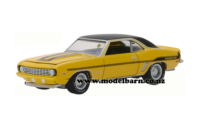 1/64 Chev Yenko COPO Camaro (1969, yellow & black)