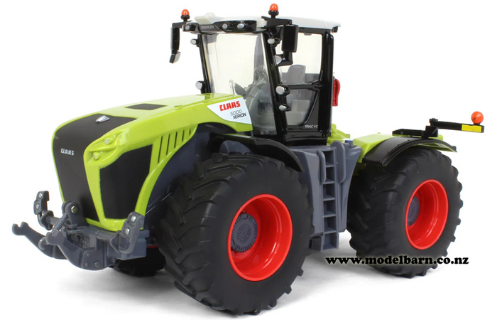 1/32 Claas Xerion 5000 4WD