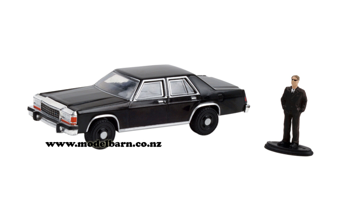 1/64 Ford LTD Crown Victoria (1987, black) & Man 