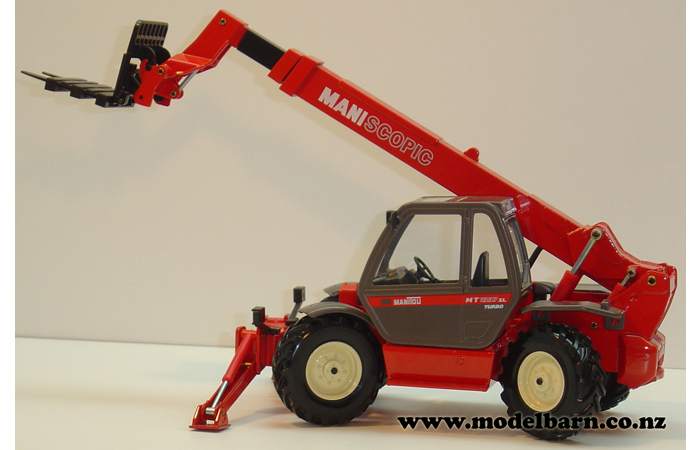 1/25 Manitou MT 1337 Telescopic Loader with Pallet Forks