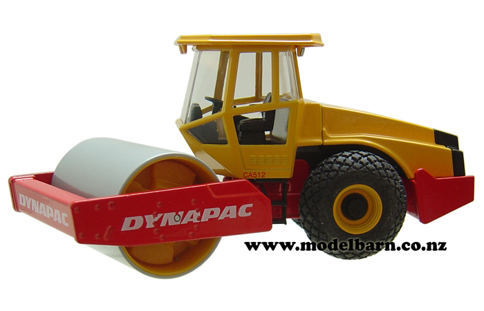 1/35 Dynapac CA-512 Articulated Roller