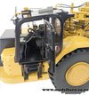 1/24 Caterpillar 657 Motor Scraper