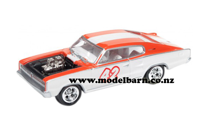 1/64 Dodge Charger Hot Rod (1966, white & orange)