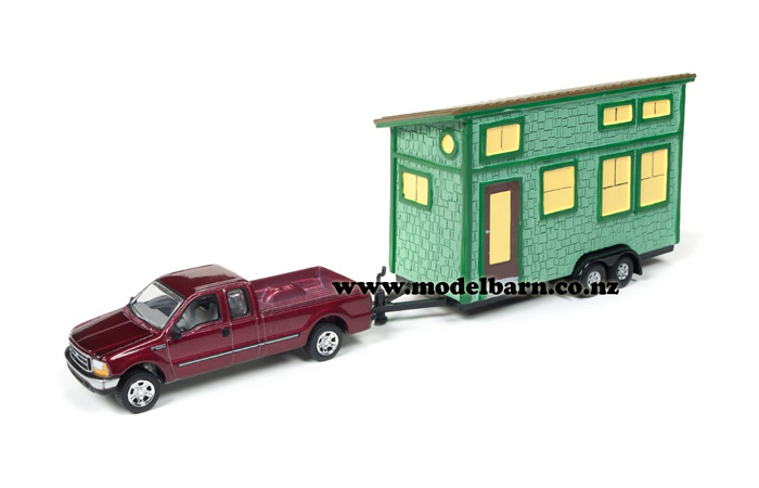 1/64 Ford F-250 Super Duty Pick-Up (2004) & Tiny House Trailer