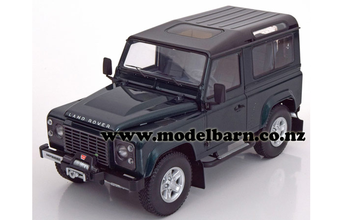 1/18 Land Rover Defender 90 (Antree Green)