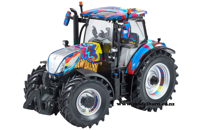 1/32 New Holland T7.300 "Basildon 60th Anniversary"