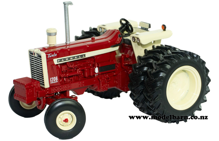 1/32 Farmall 1206 with Duals