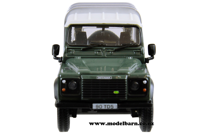 1/32 Land Rover Defender 90 with Canopy (green & silver) - New Arrivals ...