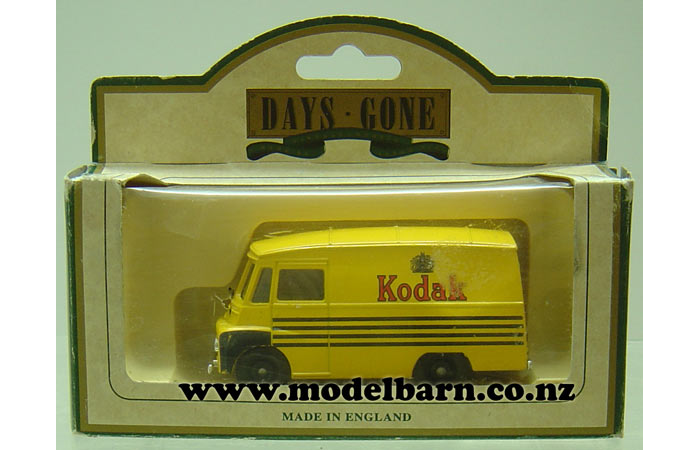 Morris LD150 Van (1959) "Kodak"