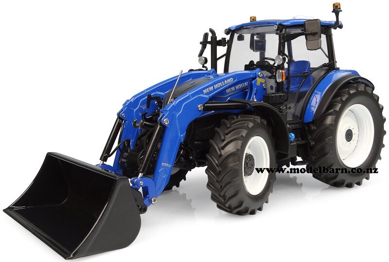 1/32 New Holland T5.120 Dual Command with NH 665 LU Loader (2025