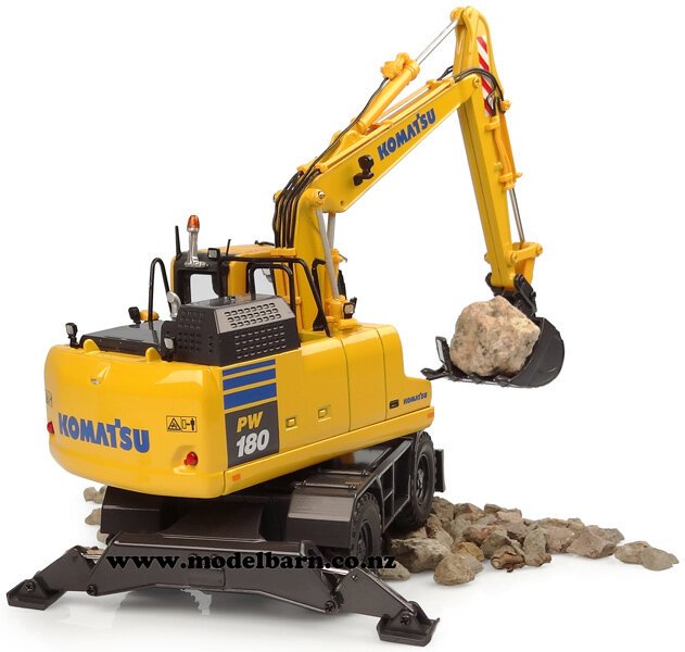 1/50 Komatsu PW180-11 Wheel Excavator with Bucket & Hammer