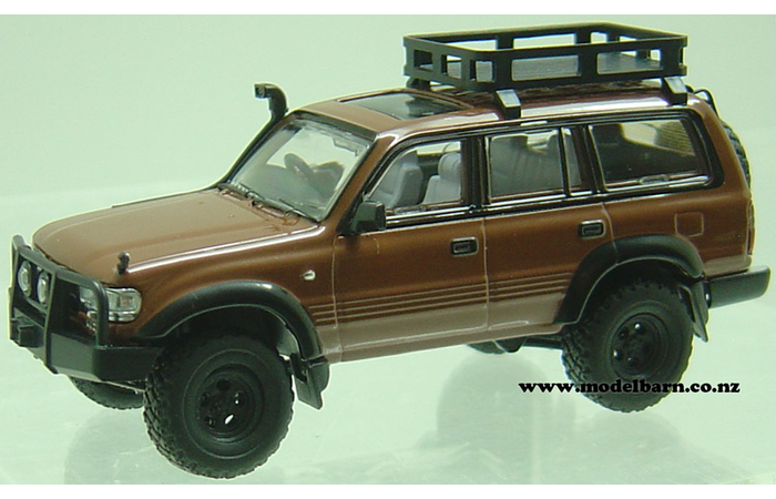 1/64 Toyota Land Cruiser 80 (brown)