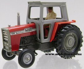 1/32 MF 595 2WD (used, unboxed, broken exhaust)-massey-ferguson,-mh-Model Barn