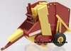 1/32 Vermeer Farmhand Round Baler (red & yellow, used, unboxed)