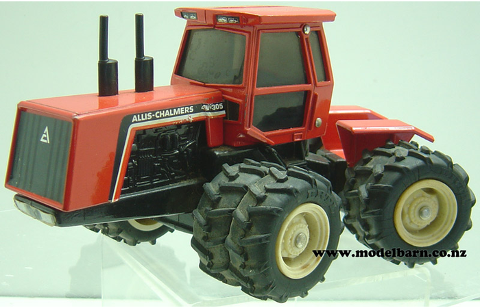 1/32 Allis-Chalmers 4W-305 with Duals All-round (used, unboxed)