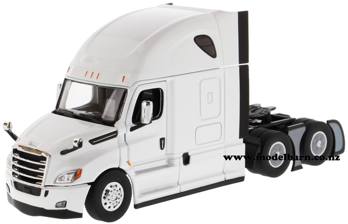 1/50 Freightliner Cascadia Prime Mover (Pearl White)