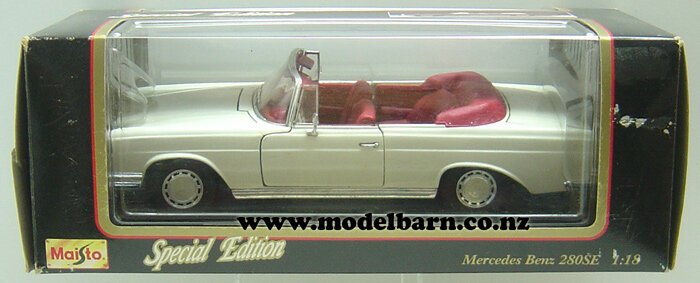 1/18 Mercedes 280SE Convertible (1966, white) - Vehicles-Mercedes