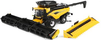 1/64 New Holland CR11 Combine Harvester with Grain & Corn Heads-farm-equipment-Model Barn