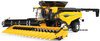 1/32 New Holland CR11 Combine Harvester with Grain & Corn Heads