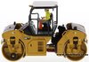 1/50 Caterpillar CB13 Articulated Roller with ROPS