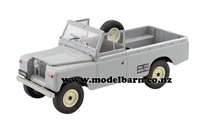 1/18 Land Rover Series II 109 Pick-Up (grey)