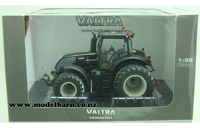 1/32 Valtra S353 with Duals All-round (black, used)