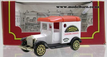 Ford Model T Van "The Mirror Laundries Ltd" (69mm)-ford-Model Barn