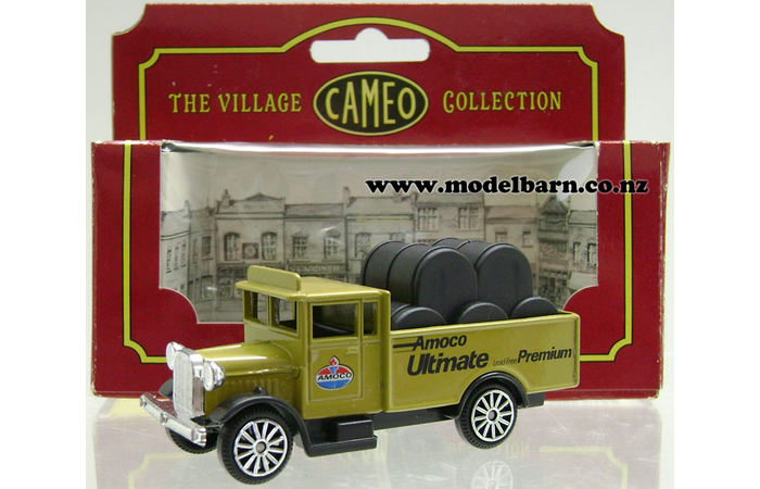 Morris Truck with Barrells Load "Amoco Ultimate Premium" (83mm)
