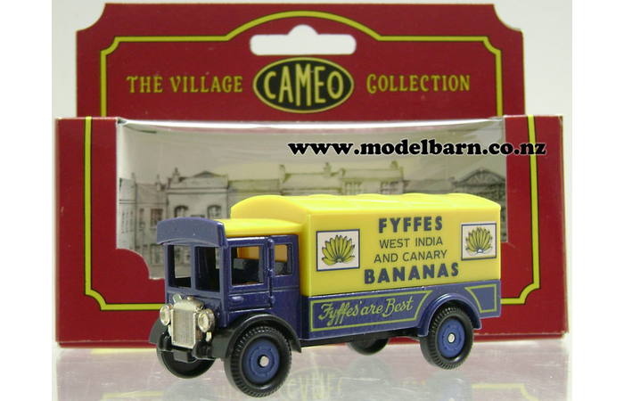 AEC Box Truck "Fyffes Bananas" (76mm)
