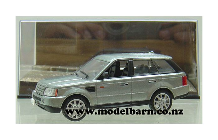 1/43 Range Rover Sport (grey) "Quantum of Solace"