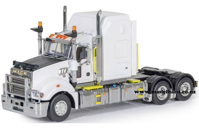1/50 Mack Super-Liner III Prime Mover "Australian Army"