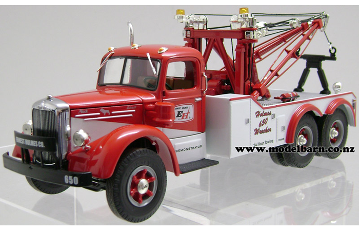 1/34 Mack L Tow Truck "Holmes"
