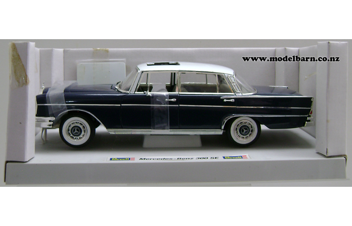 1/18 Mercedes 300 SE Sedan (dark blue & white)