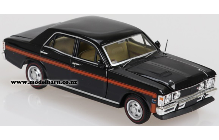 1/32 Ford XW Falcon GTHO Phase II (black)