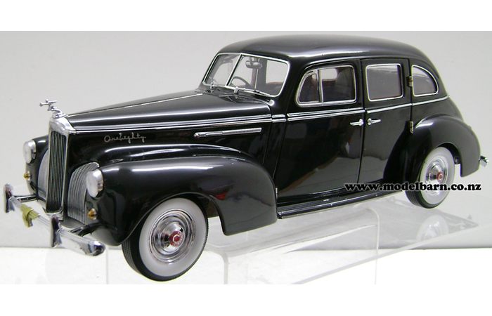 1/18 Packard One-Eighty Sedan (1938, black)