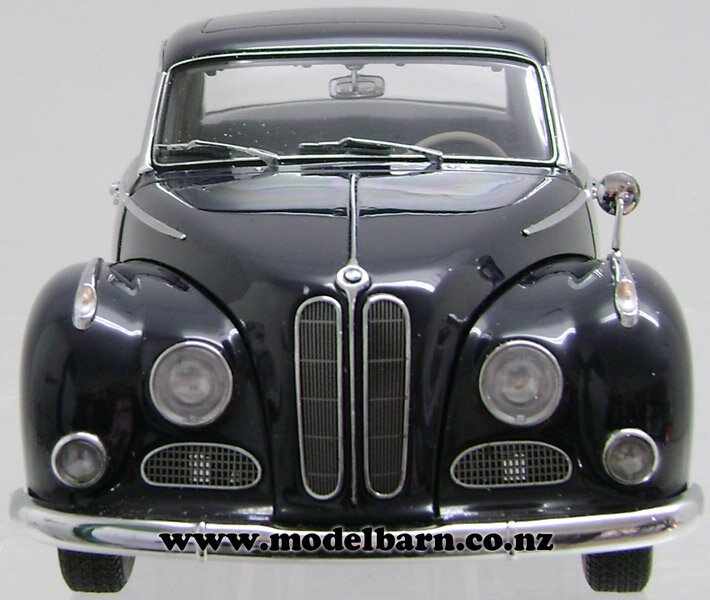 ミニカー 1/18 BMW 502 2.6 LUXUS m45039913408_1.jpg?1764844338