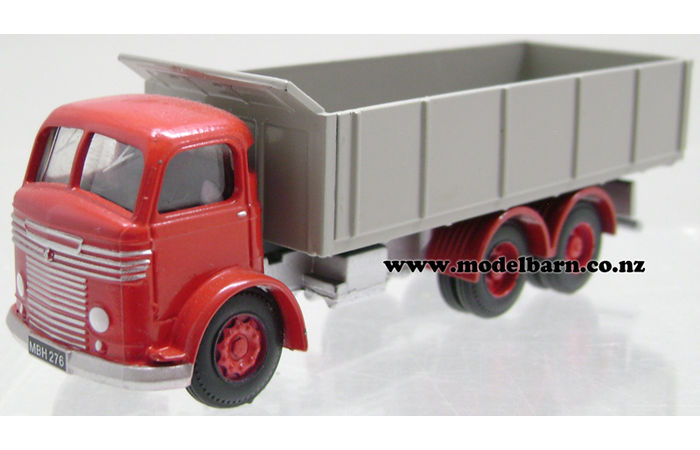 1/76 Commer 3-Axle Tip Truck (red & grey)