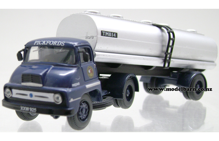 1/76 Ford Thames Trader Prime Mover & Semi Tanker Trailer "Pickfords"