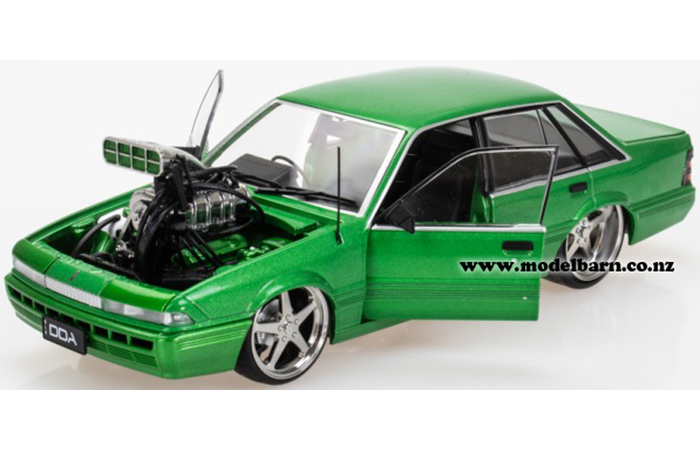 1/24 Holden VL Calais Supercharged (Osiris Green) 